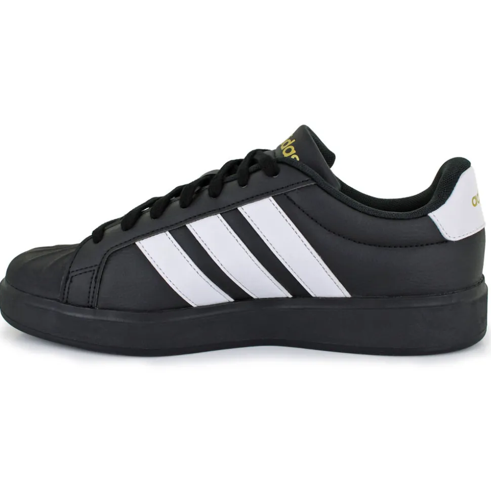 adidas Streettalk