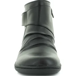 Clarks Laurieann Park Mid