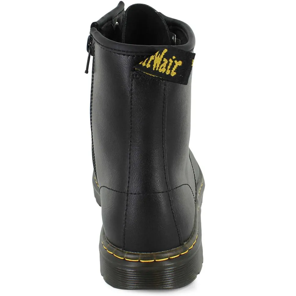Dr. Martens Zavala