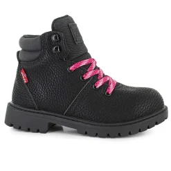 Levi's Scarlett Trek