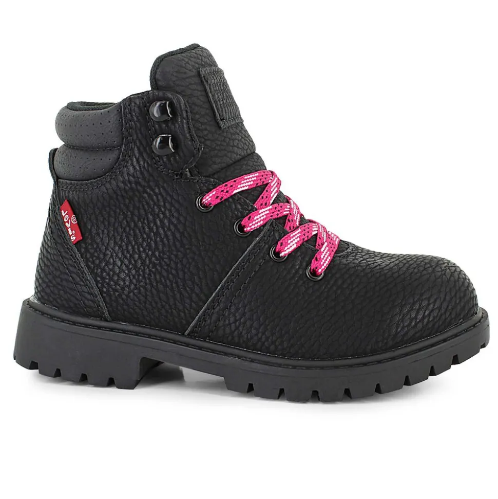 Levi's Scarlett Trek