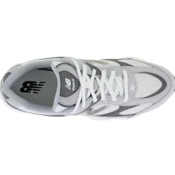 New Balance 603