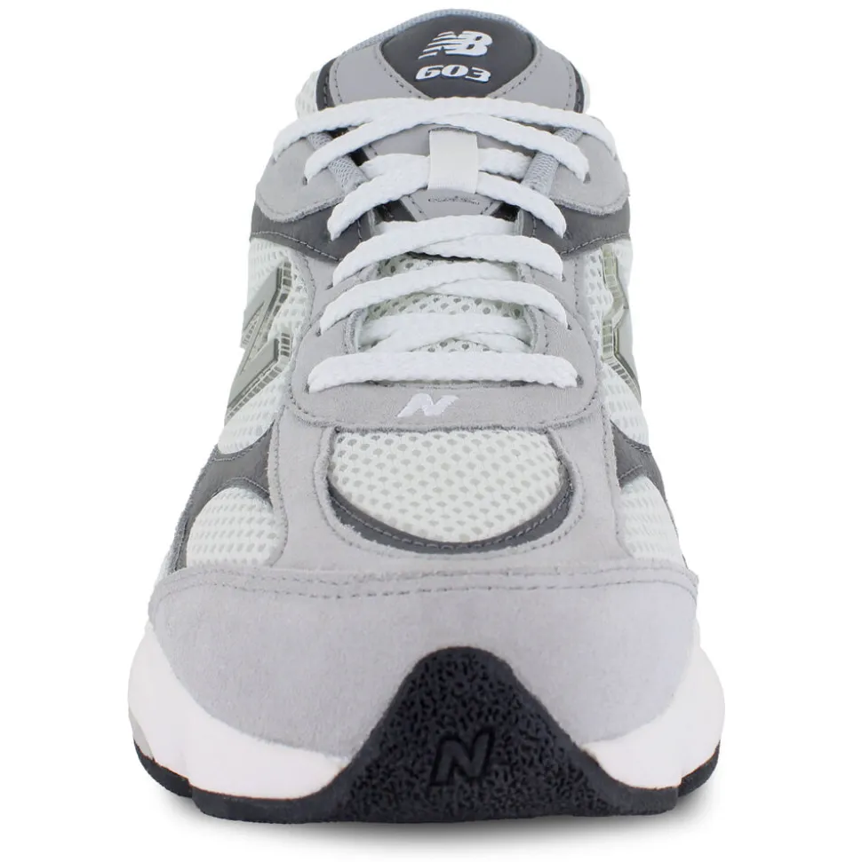 New Balance 603