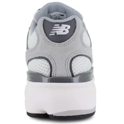 New Balance 603