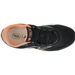 New Balance W680