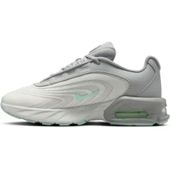 Nike Air Max Fire