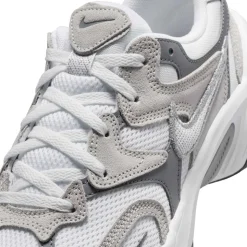 Nike AL8