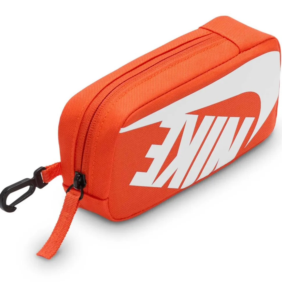 Nike Elemental 20L Backpack With Pouch