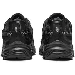 Nike Initiator