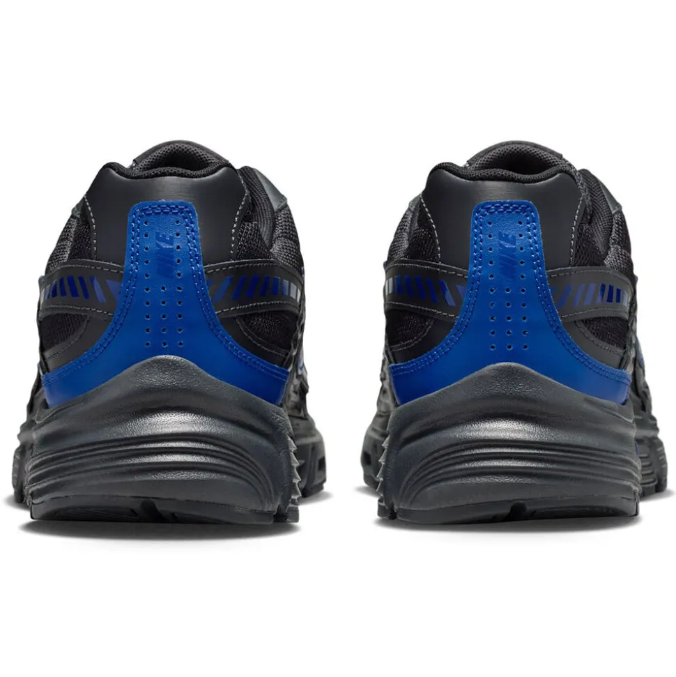 Nike Initiator