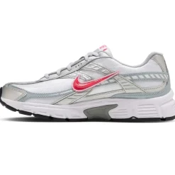 Nike Initiator