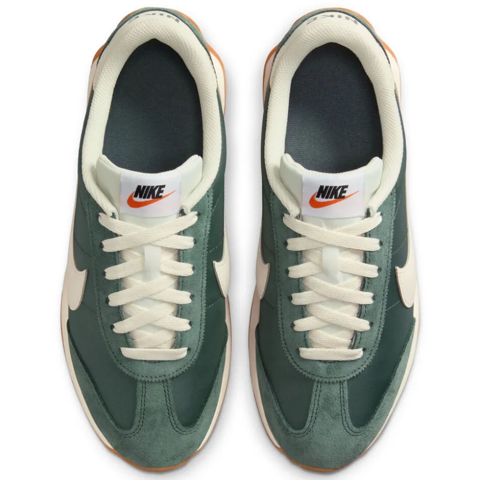 Nike Pacific