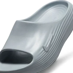 Nike ReactX Rejuven8
