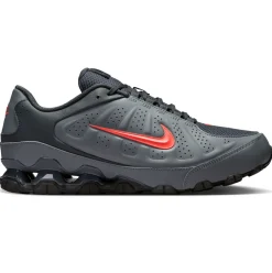 Nike Reax 8
