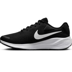 Nike Revolution 7