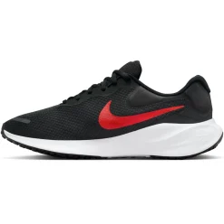 Nike Revolution 7