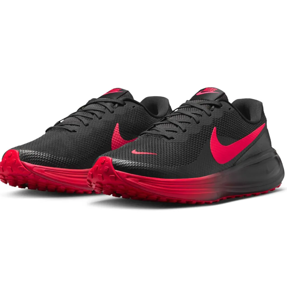 Nike Revolution 8