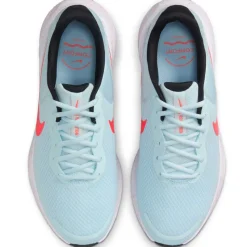 Nike Revolution 7