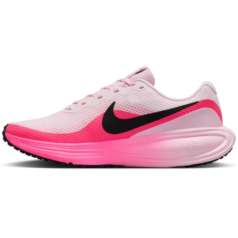 Nike Revolution 8