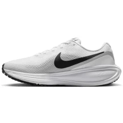 Nike Revolution 8