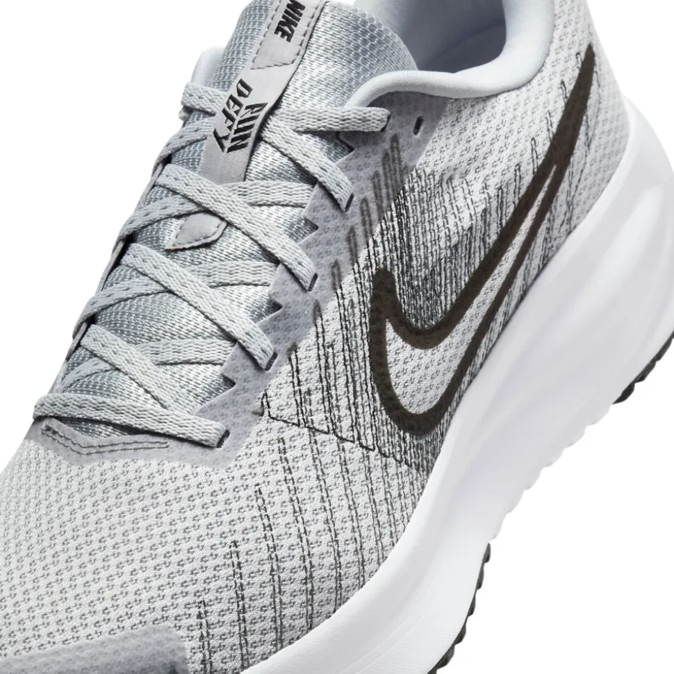 Nike Run Defy