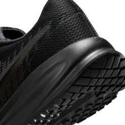 Nike Run Defy