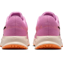 Nike Run Defy