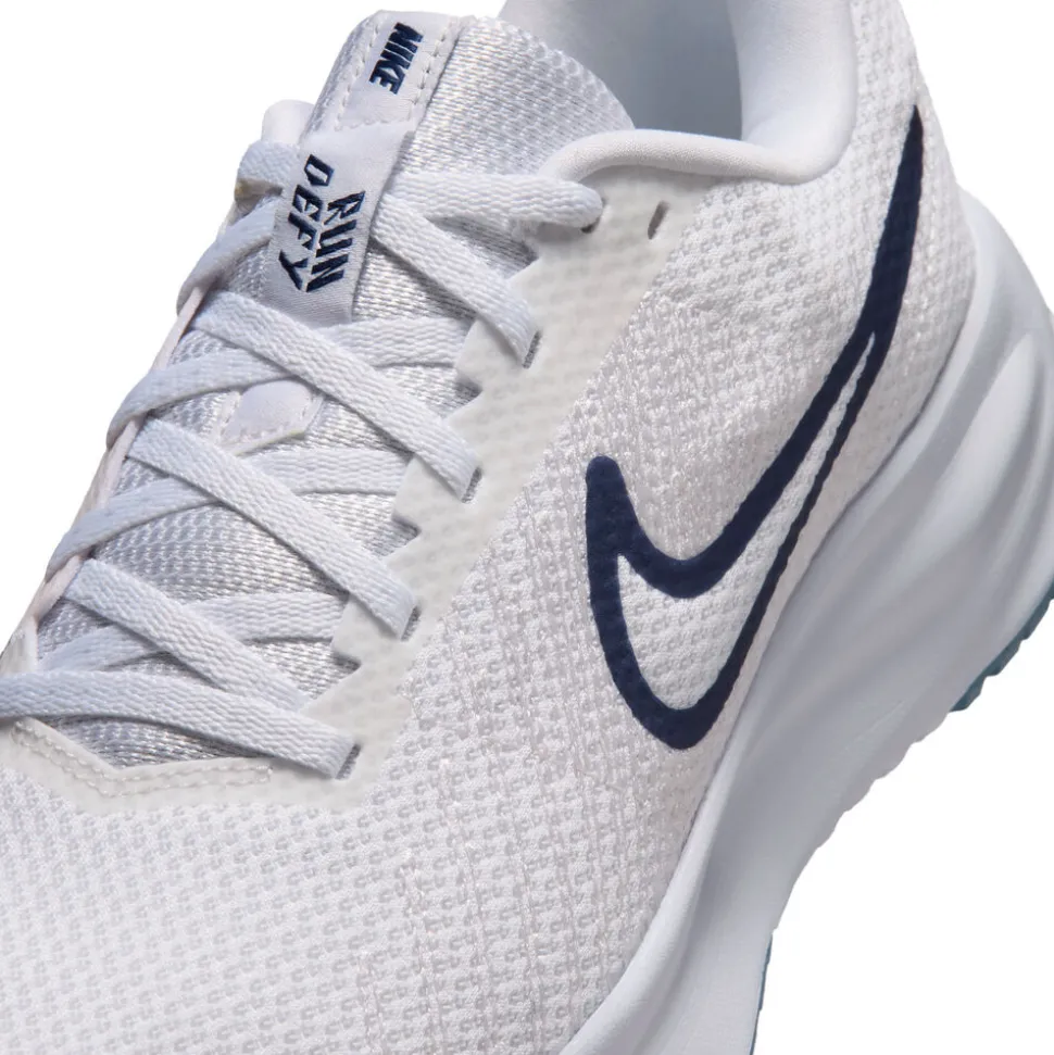 Nike Run Defy