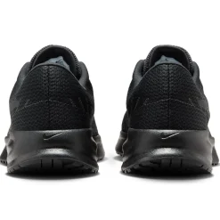 Nike Run Defy