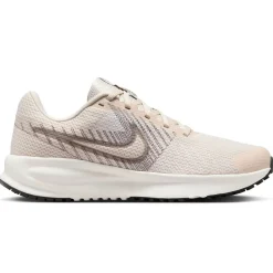 Nike Run Defy