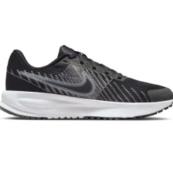 Nike Run Defy