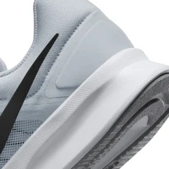 Nike Run Swift 3