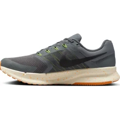 Nike Run Swift 3
