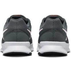 Nike Run Swift 3