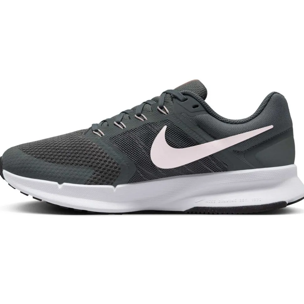Nike Run Swift 3