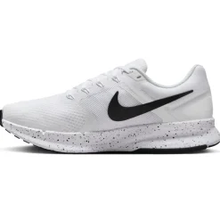 Nike Run Swift 3