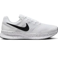 Nike Run Swift 3