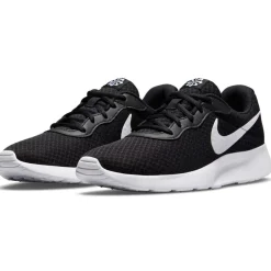 Nike Tanjun