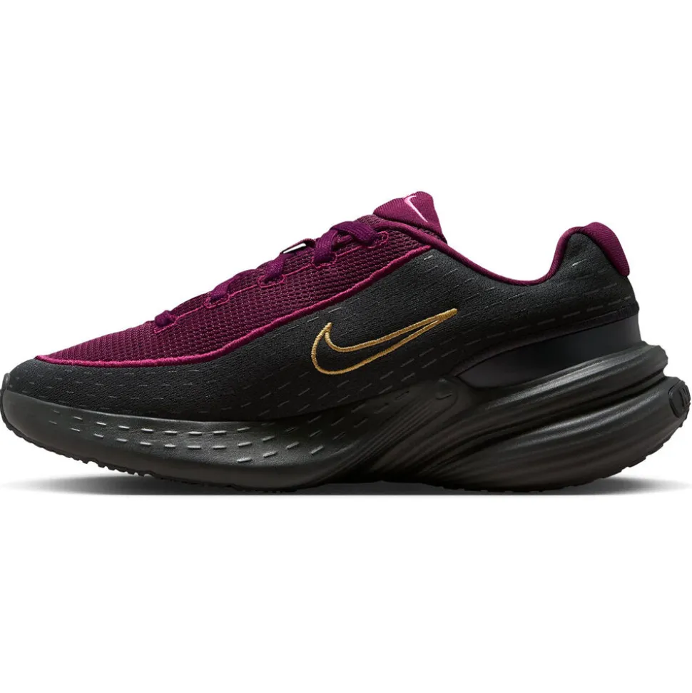 Nike Uplift SC