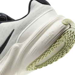 Nike Uplift SC