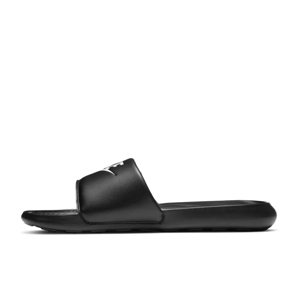 Nike Victori One