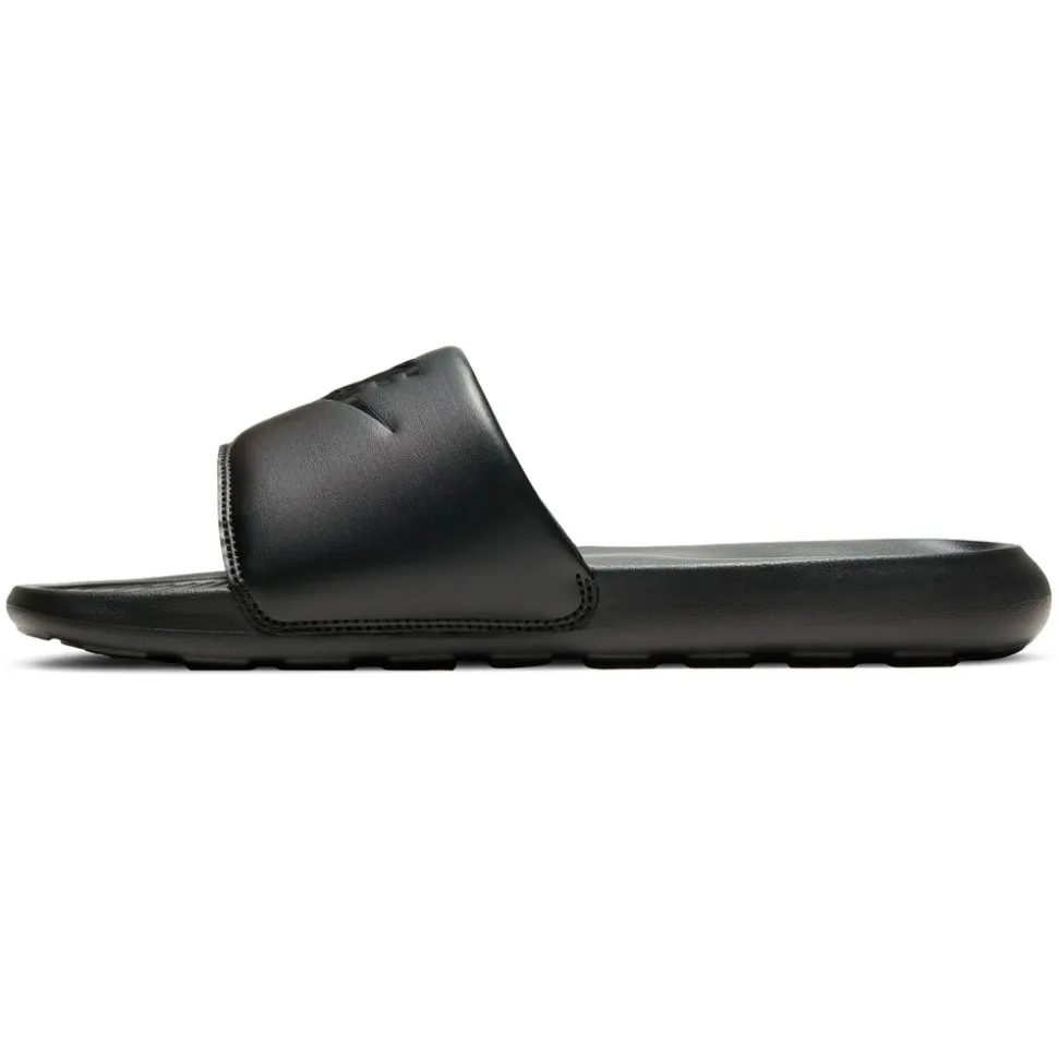 Nike Victori One