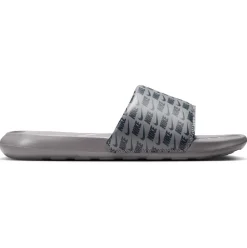 Nike Victori One