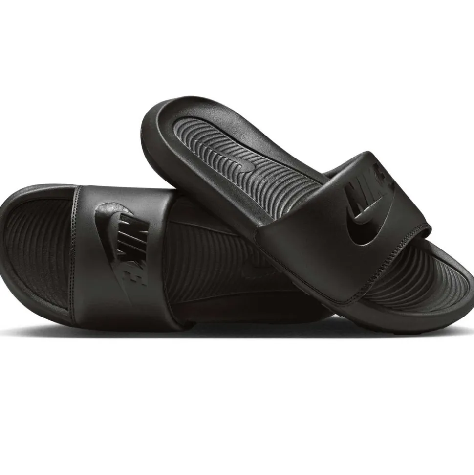 Nike Victori One