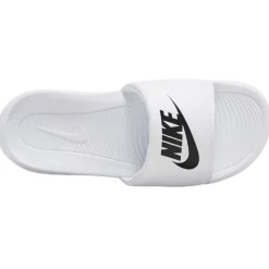 Nike Victori One