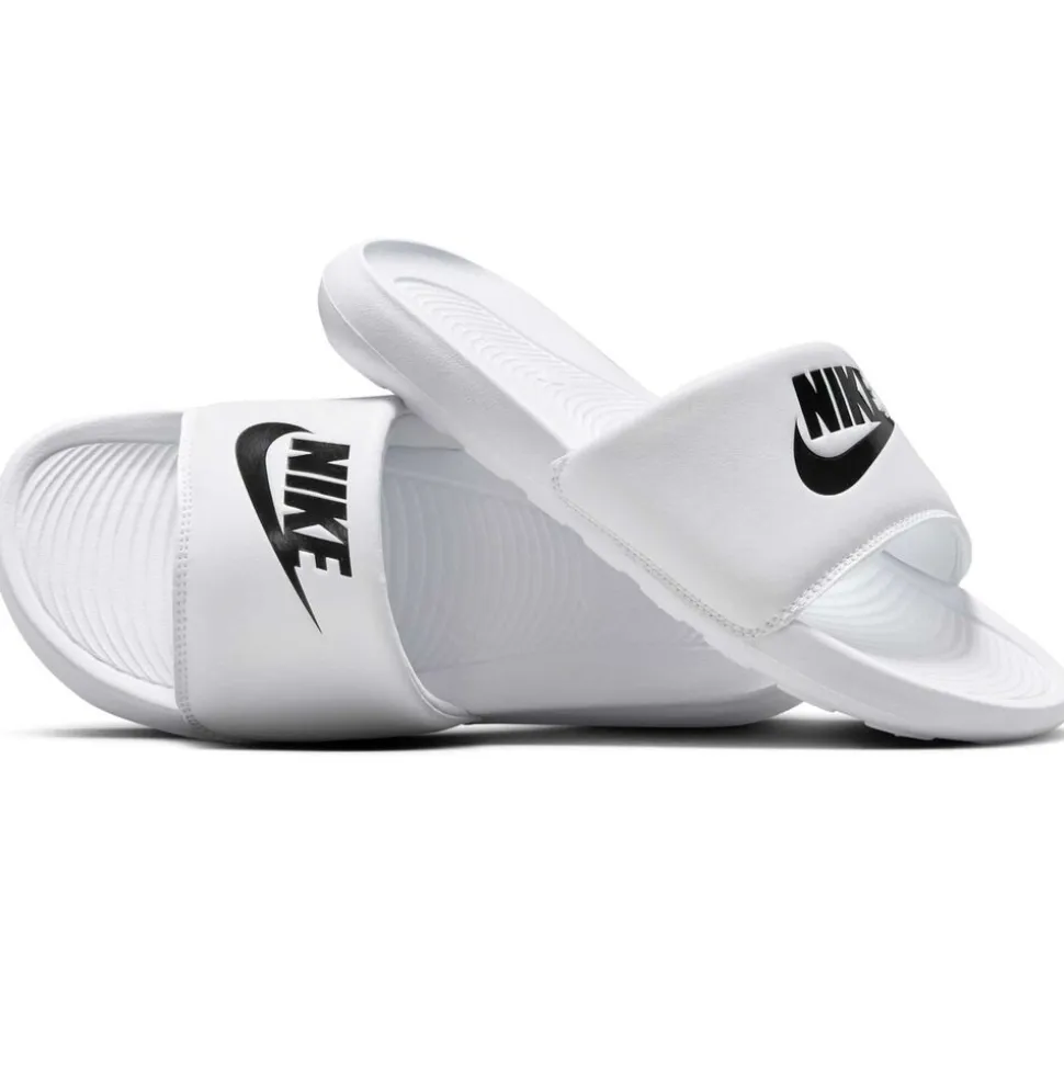 Nike Victori One