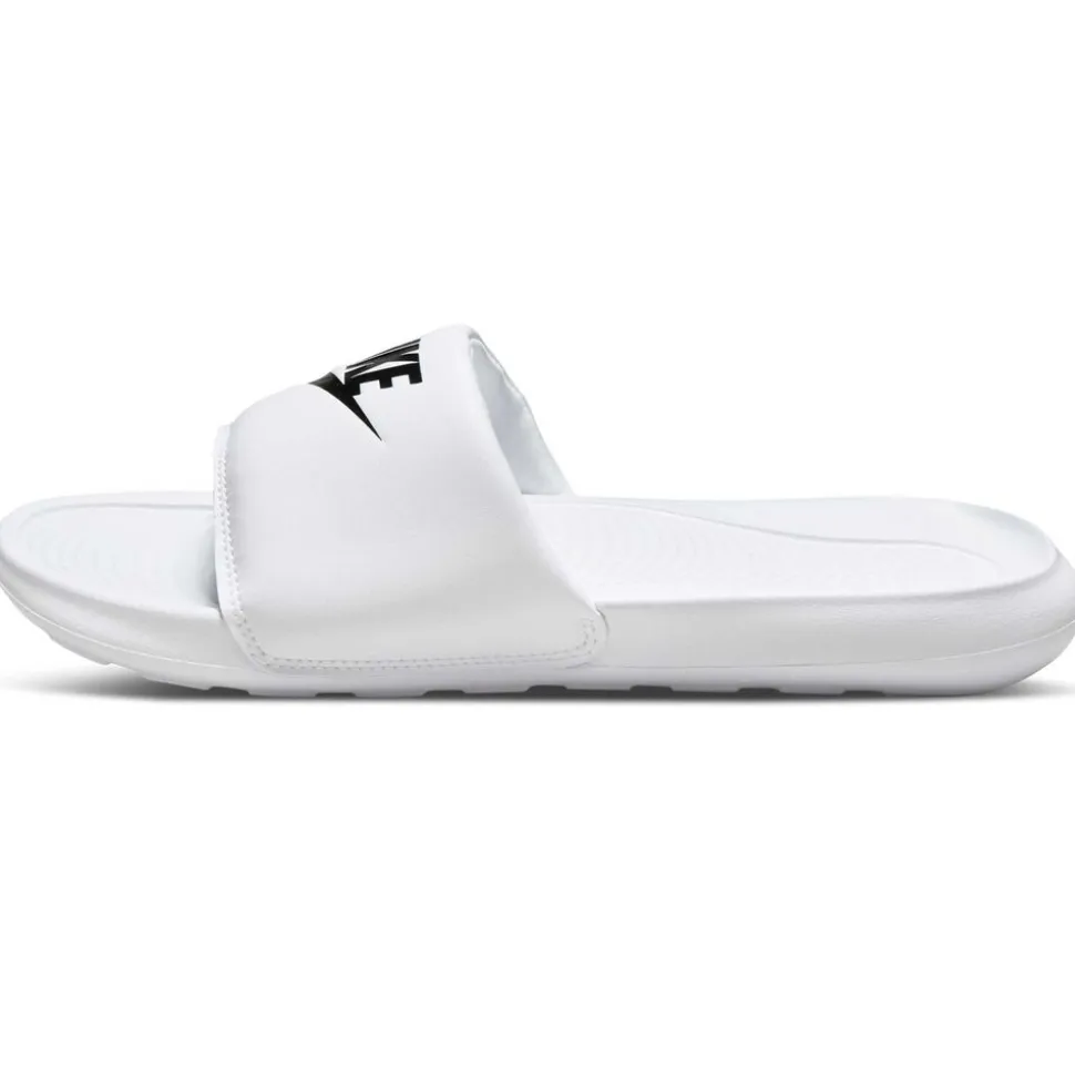 Nike Victori One