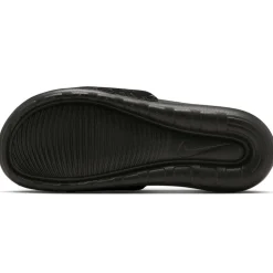 Nike Victori One