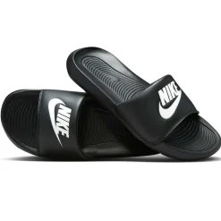 Nike Victori One