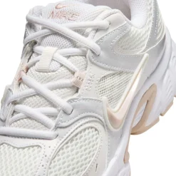 Nike V5 RNR